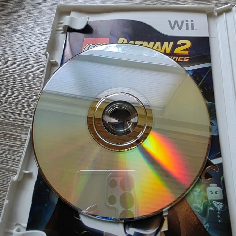 Lego Batman 2 DC Super Heroes Nintendo Wii Video Game‎ Complete CIB
